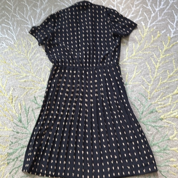 Leslie Fay vintage graphic pleated midi dress 14 - Picture 4 of 5